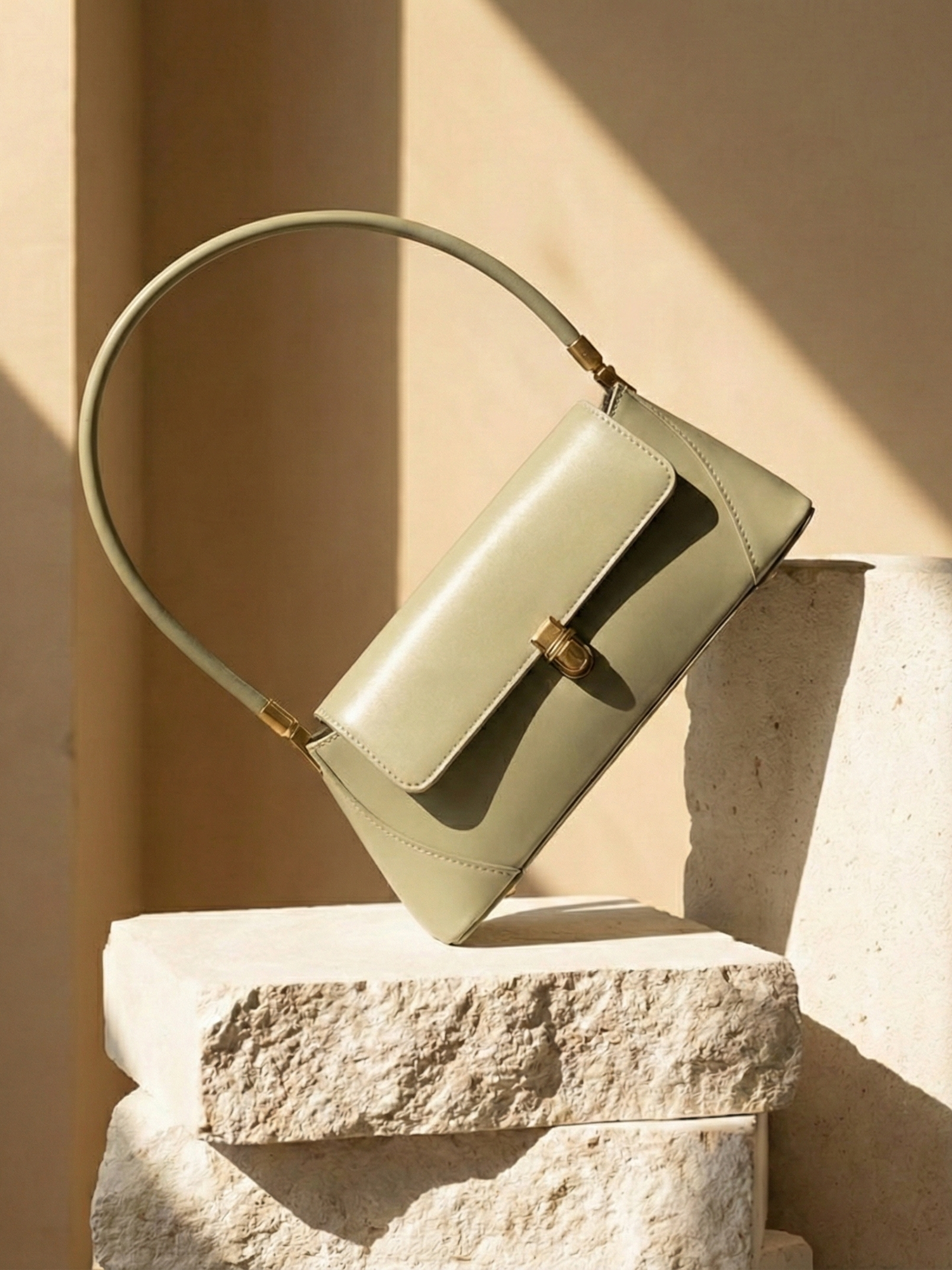 The Ivy Bag