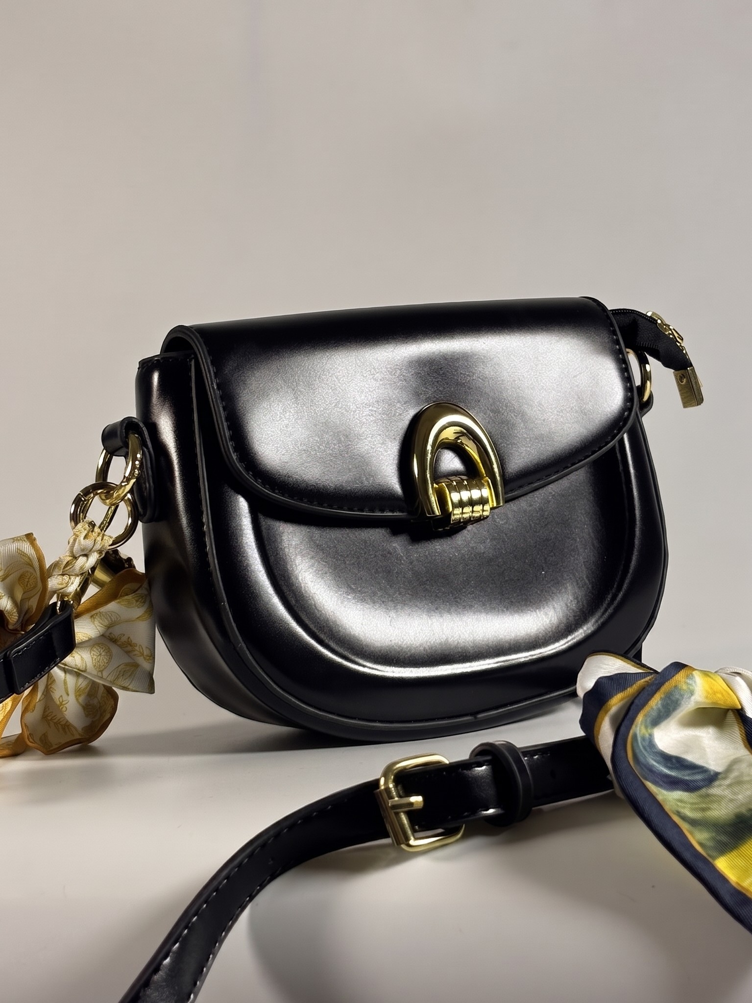 The Cherie — side view
